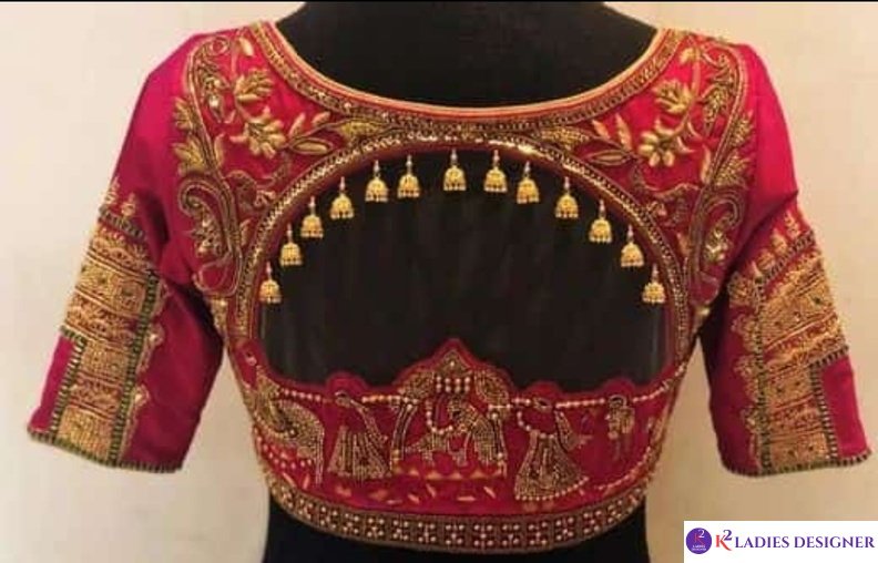 Aari work blouse (78).jpg
